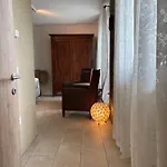 La Luce Delle Colline 3* Serravalle delle Langhe