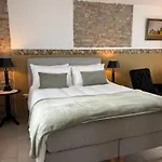 לינה וארוחת בוקר La Luce Delle Colline Serravalle delle Langhe