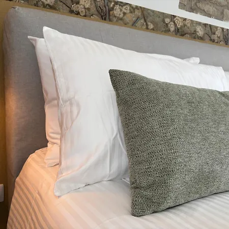 Bed & Breakfast La Luce Delle Colline Serravalle delle Langhe