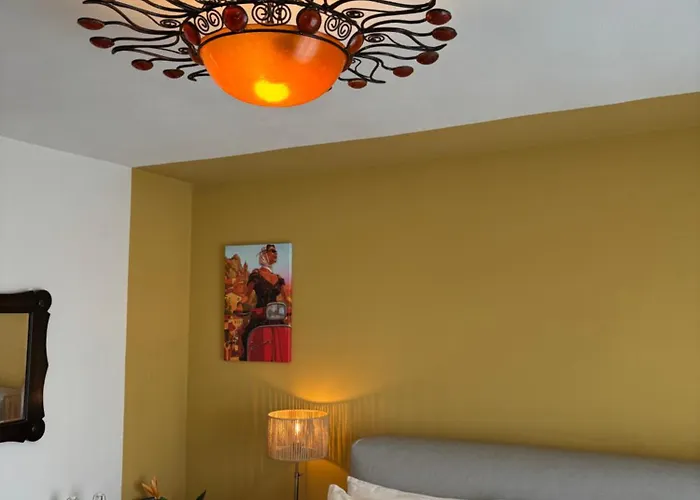 La Luce Delle Colline Serravalle delle Langhe